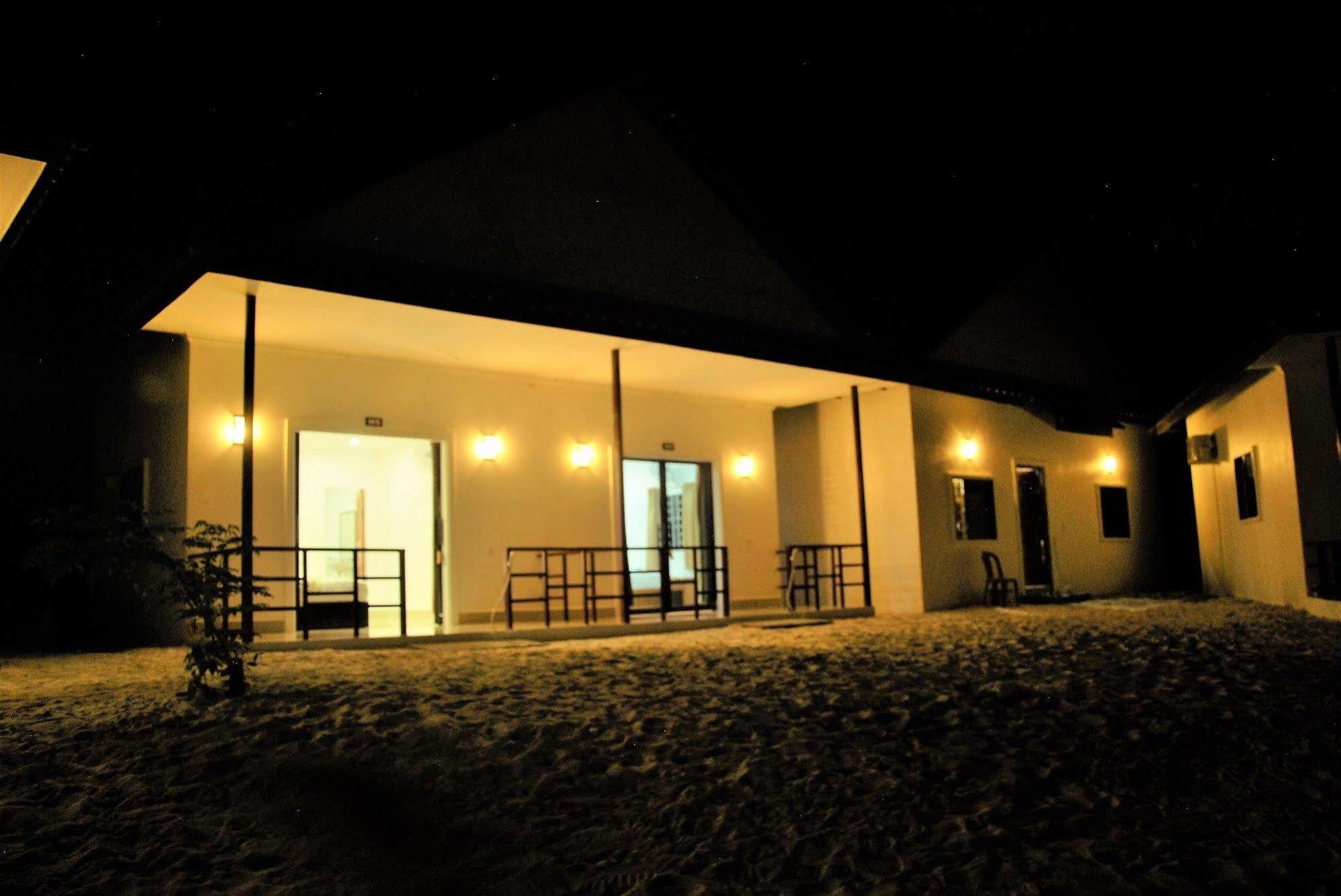 Home Stay Resort Koh Rong Sanloem Exterior photo